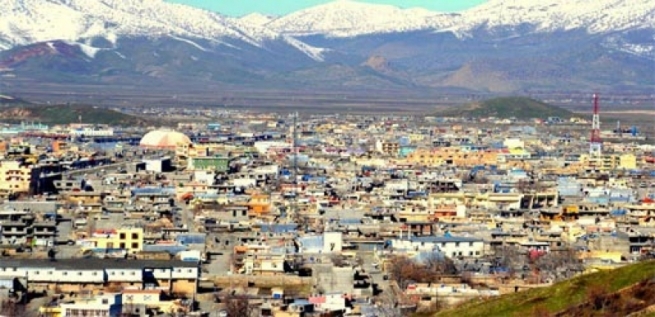 پێنجوێن.. بەھۆی بەفرەوە بەیانی کرایە پشوو