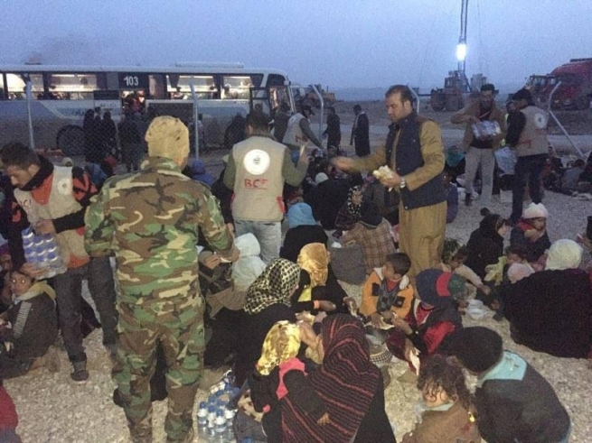 لە دوێنێوە زیاتر لە 3 ھەزار ئاوارەی مووسڵ گەیشتونەتە کەمپەکانی ھەرێمی کوردستان