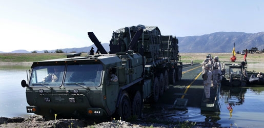 ئەمریكا هاوكاری عیراق دەكات لە دروستكردنی پردێكی ستراتیژی بۆ رزگاركردنی موسڵ