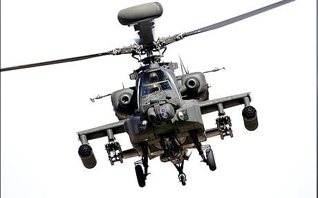  ئەمریكا هێلیكۆپتەری ئاپاتچی رادەستی عێراق دەكات 