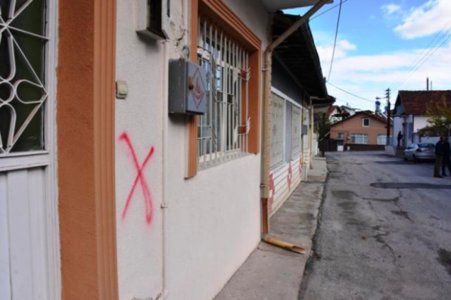  لە شارێکی تورکیا ماڵە عەلەوییەکان نیشان دەکرێت 