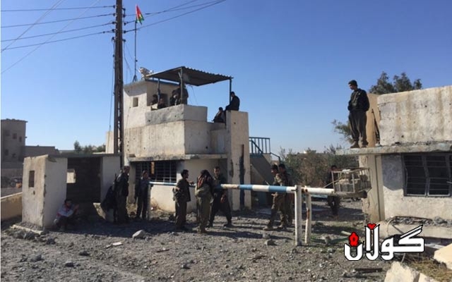  پەکەکە ئاڵای عێراق لەسەر بارەگاکانی لە شنگال بەرز دەکاتەوە 