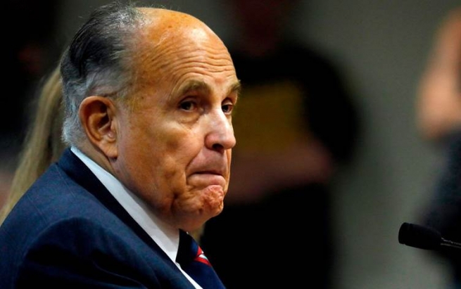 پارێزەرەکەی ترەمپ لەسەر 'درۆی گەورە' رووبەڕووی سکاڵایەکی 1.3 ملیار دۆلاری دەبێتەوە