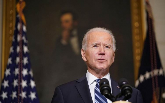 بایدن فرۆشتنی چەکی بە سعودیە و ئیمارات بۆ ماوەیەکی کاتی سڕکرد