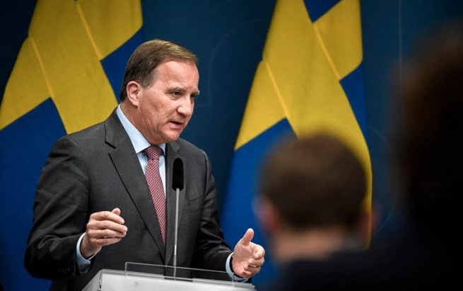 سوێد بێ پشکنینی نێگەتیڤی کۆرۆنا رێگە بە گەشتکردن نادات