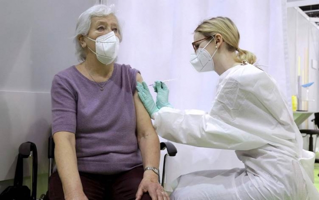 لە 20%ی تووشبووانی کۆرۆنا لە ئەڵمانیا هەڵگری ڤایرۆسە گۆڕاوەکەن