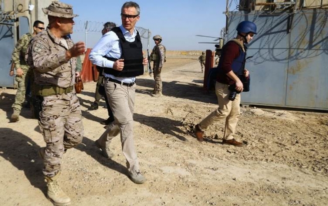 ناتۆ: راوێژکار و سەربازەکانمان لە عێراق لە 500 کەسەوە بۆ نزیکەی 4000 کەس زیاد دەکەین