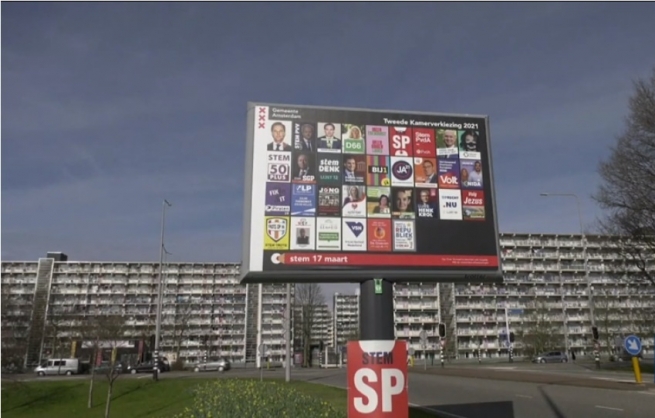 هه‌ڵبژاردنی په‌رله‌مانی له‌ هۆڵه‌ندا به‌ڕێوه‌ده‌چێت