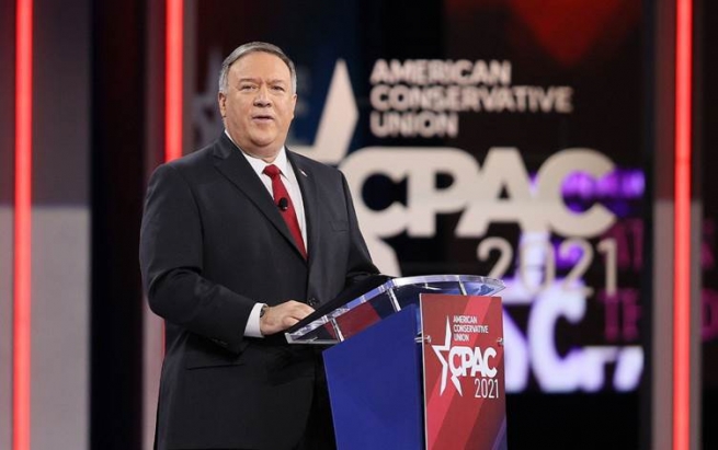 پۆمپەیۆ: نەرمی نواندن بەرامبەر ئێران کارەساتبار دەبێت بۆ ئەمریکا