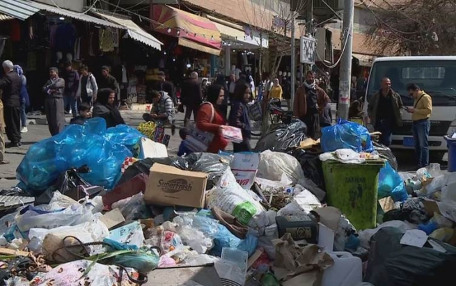 بەهۆی مانگرتنی کۆمپانیاکانی پاککەرەوە، لە سلێمانی زبڵێکی زۆر لەنێو شار کۆبووەوە