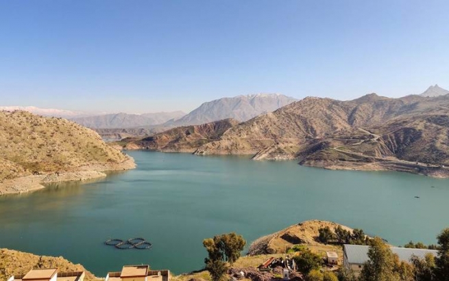 لە دەریاچەی دەربەندیخان بەلەمێک نووقم دەبێت و کەسێک دەخنکێت