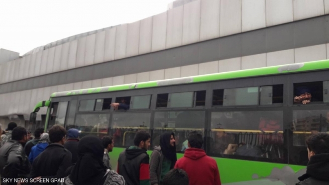 گەورەترین راگواستن لە سووریا ئەنجام دەدرێت