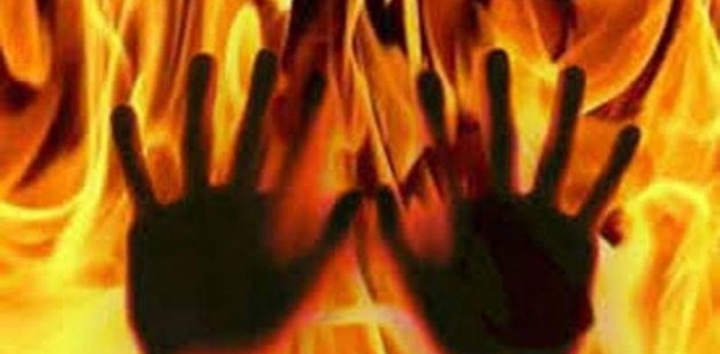 لە هەڵەبجە كچێك خۆی دەسووتێنێ‌ 