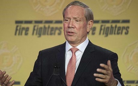  حاکمی پێشووی نیویۆرک داوای پڕچەککردنی پێشمەرگە دەکات 