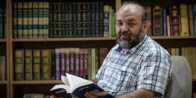 داوای حەفت ساڵ زیندانیكردنی نووسه‌رێكی به‌ناوبانگی توركیا دەكرێت