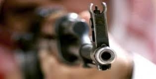 ژنێک مێردەکەی دەکوژێت و پارچە پارچەی دەکات و دەیسووتێنێت