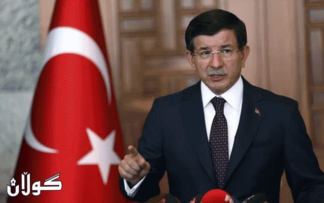 ئەحمەد داودئۆغلۆ: چوار ساڵە ئاكەپە سووكایەتیم پێ دەكات