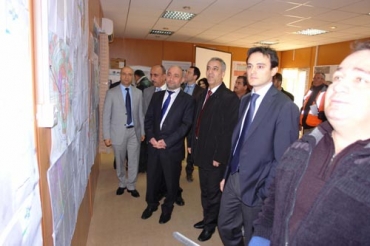 وه‌زیری گواستنه‌وه‌ و گه‌یاندن و کونسوڵی ئیتاڵیا له‌ هه‌ولێر پرۆژه‌ی دیزاینی ترام له‌ هه‌ولێر به‌سه‌رده‌که‌نه‌وه‌