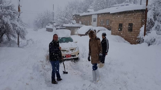 بەفربارین چەند ناوچەیەكی ھەرێمی كوردستانی گرتەوە