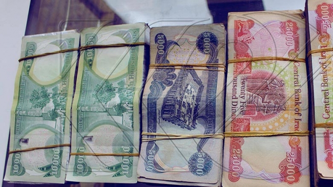 به‌غدا مۆڵه‌تى پێنج ساڵ به‌ مووچه‌وه‌ ده‌داته‌ فه‌رمانبه‌ران