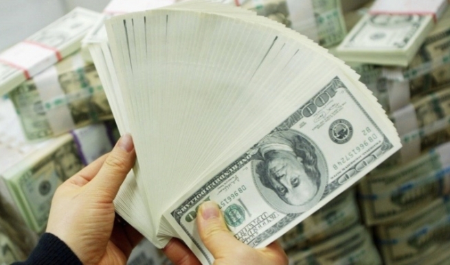 بانکی ناوەندیی عێراق 138 ملیۆن دۆلاری خستە بازاڕەوە