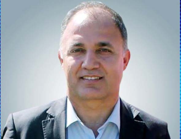 کادیرێکی یەکێتی ڕەخنەی توند لە حزبەکەی دەگرێت