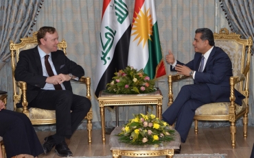 به‌ بۆنه‌ی كوتایی هاتنی كاره‌كانی، فه‌لاح مسته‌فا پێشوازی له‌ باڵیوزی سوید له‌ عیراق كرد