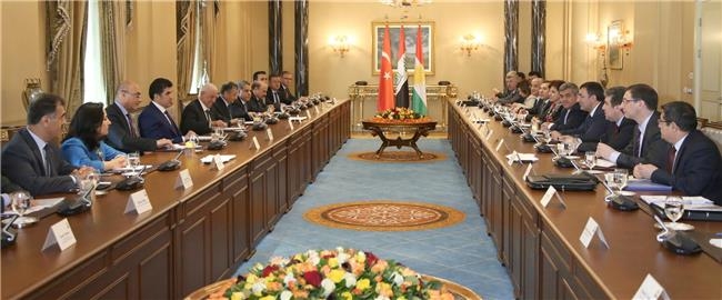  هەولێر و ئانكارا داكۆكی لە پەرەپێدانی پەیوەندییەكانیان دەكەنەوە 