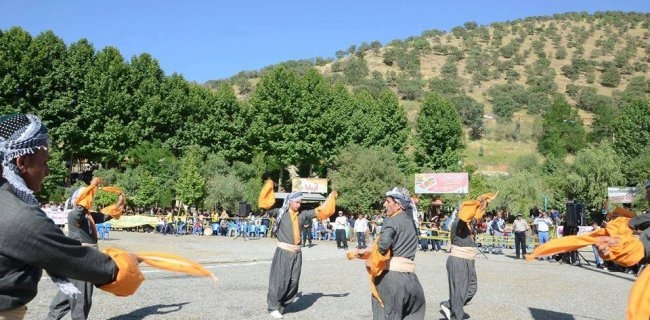 هەولێر بە تابلۆی شوان و نەورۆز مەریوانیان ڕازاندەوە