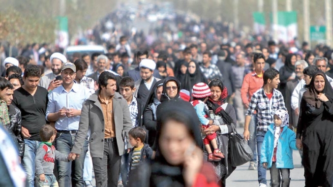 ئێران.. 11 ملیۆن کەس لە ژێر هێڵی هەژاری دەژین