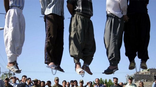  نەتەوە یەكگرتووەكان ئێران به‌ پێشێلكردنی مافی مرۆڤى تۆمه‌تبار دەكات