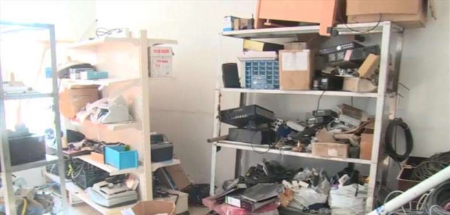 ناوه‌ندی په‌یوه‌ندیكردنه‌كانی داعش ده‌ستی به‌سه‌رداگیرا