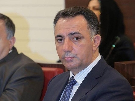 پەرلەمانتارێکی پارتی