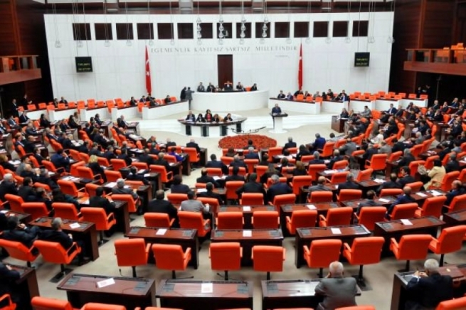  نێچیرڤان بارزانی: به‌غدا وه‌ڵامی ئاشتیانه‌ی كوردستان به‌ شه‌ڕ و هێز ده‌داته‌وه‌ و هه‌ر شه‌ڕ و ئه‌نجامێكی نه‌خوازراویش له‌ ئه‌ستۆی به‌غدایه‌