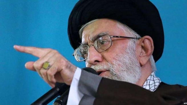 خامه‌نەئی: ھۆشداریم بە سەركردەی ناڕازییەكان دابوو