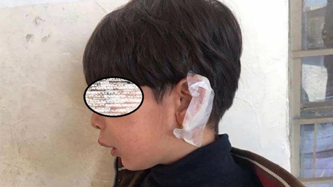 وه‌زاره‌تى په‌روه‌رده‌ سزاى مامۆستاكه‌ى خه‌بات ده‌دات