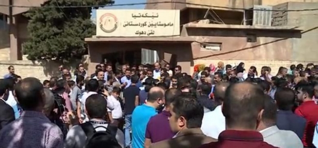 لقى دهۆكى يه‌كێتى مامۆستايان داواى باشكردنى گوزه‌رانيان ده‌كه‌ن