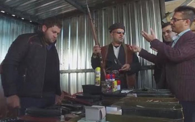 هاووڵاتيان داوا له‌ حكومه‌ت ده‌كه‌ن چه‌كهه‌ڵگرتن قه‌ده‌غه‌ بكات