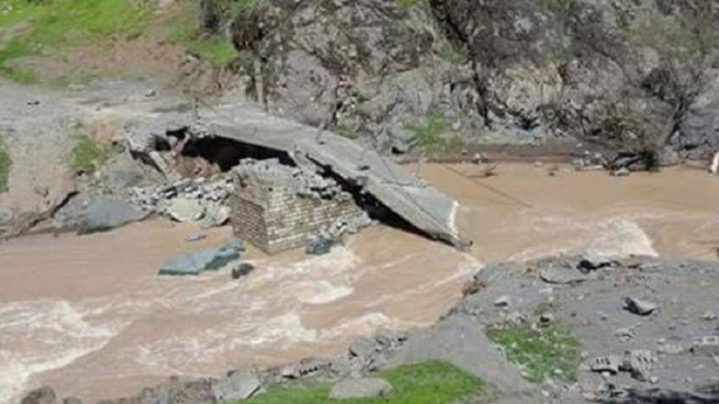 فڕۆكه‌كانى توركيا پردێكى سنوورى ناحيه‌ى سيده‌كانيان بۆردومانكرد