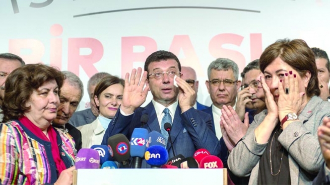 ئه‌كادیمییه‌كانی توركیا دژی دووباره‌كردنه‌وه‌ی هه‌ڵبژاردنن له‌ ئه‌سته‌نبوڵ