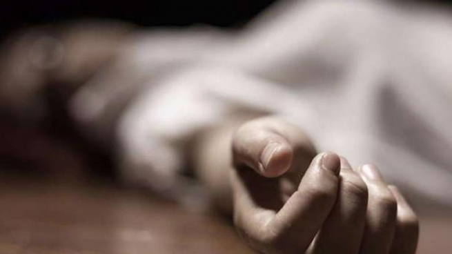 له‌ چه‌مچه‌ماڵ ئافره‌تێك له‌ لايه‌ن برايه‌ك و مامييه‌وه‌ به‌ سه‌ختى بريندار كرا