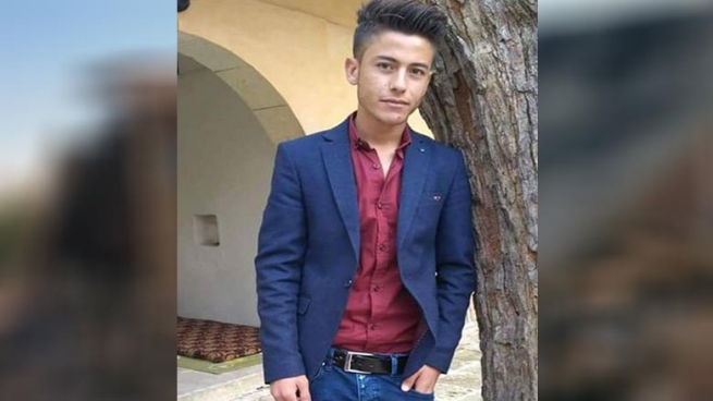 به‌ هۆى ته‌قينه‌وه‌ى خانووه‌كه‌يان گەنجێکی ئێزيدی لە شنگال گیانی لەدەستدا