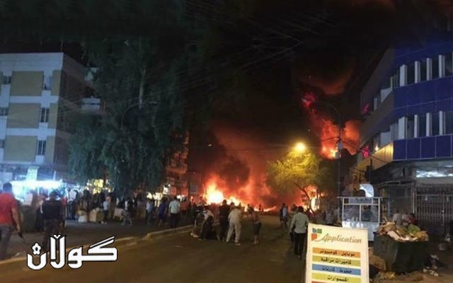 لە تەقینەوەیەکدا لە گەڕەکی کەڕادەی شاری بەغدا زیاتر لە ١٠ کەس کوژران