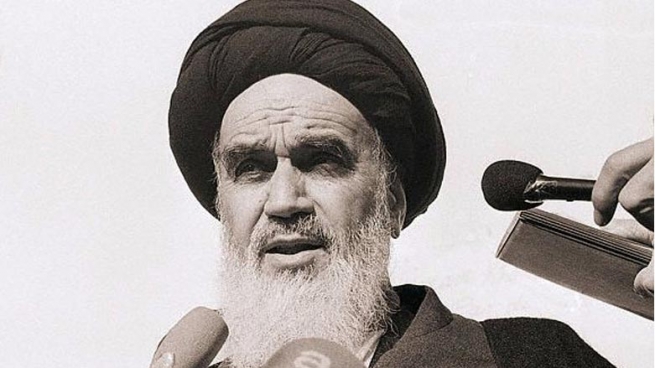 به‌ فه‌رمانی رێبه‌ری شۆڕشی ئیسلامی ئێران به‌ هه‌زاران كه‌س له‌ سێداره‌داون