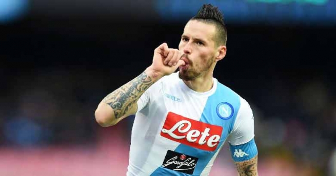 هامسیك هه‌ڕه‌شه‌ له‌ ماڕادۆنا ده‌كات