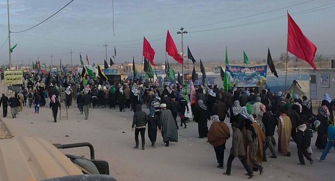 وەرگەڕانی پاسی زیارەتکارانی کەربەلا لە ئێران ٢٨ کوژراوی لێکەوتەوە
