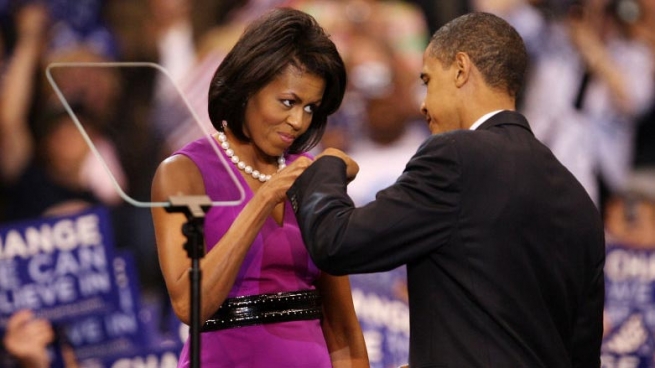 به‌رهه‌ڵستكارانی تره‌مپ ئاواته‌خوازی گه‌ڕانه‌وه‌ی خێزانی ئۆبامان