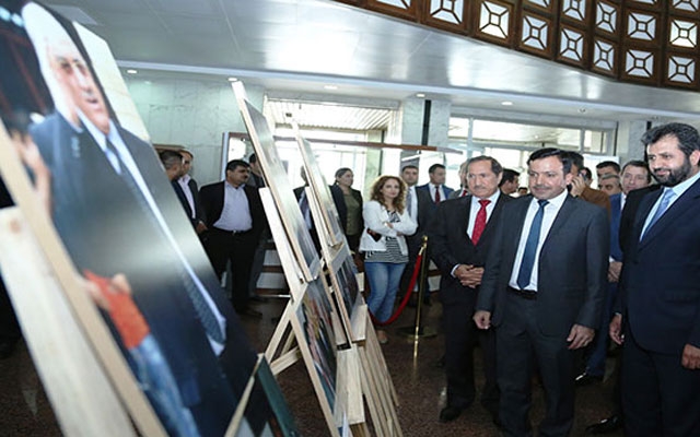 پەرلەمان یادی یەکەمین سەرۆکی کۆچکردووی دەکاتەوە.!