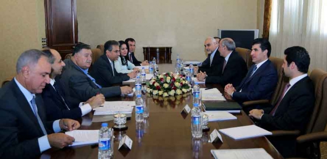 نێچيرڤان بارزانى بڕيارى له‌ هه‌ر پاڕێزگايه‌ك 1000 يه‌كه‌ى نيشته‌جێبوون بۆ كه‌مده‌رامه‌تان دروست بكرێت