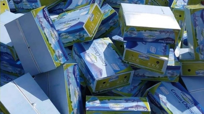 150 کارتۆن پەنیر لەناوبرا